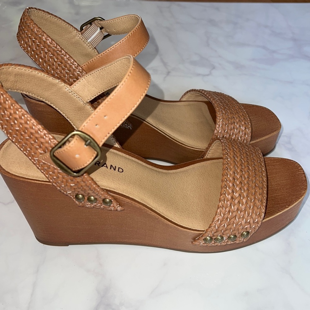 Lucky Brand Wedge Sandals Size 6.5